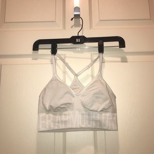Under Armour Fitted racerback sports bra